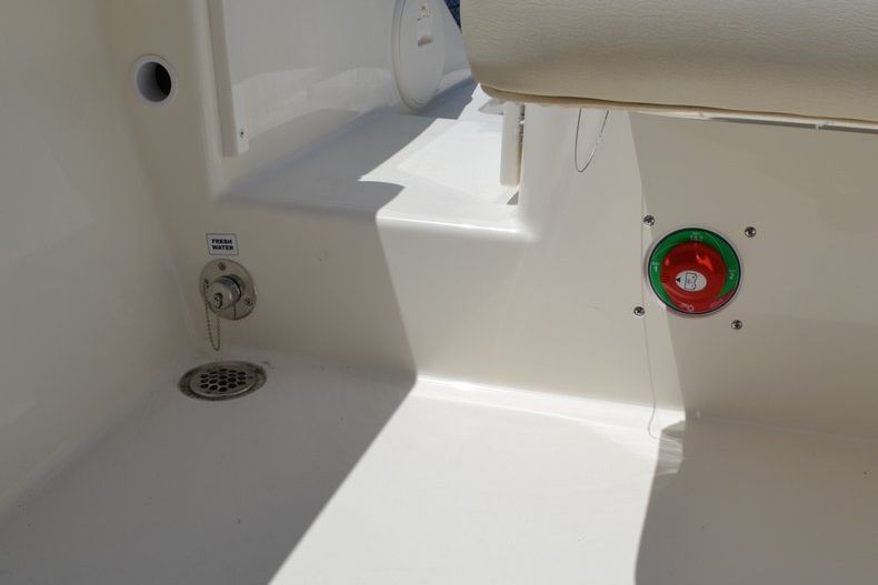 Thumbnail 18 for New 2015 Cobia 220 Dual Console boat for sale in Miami, FL