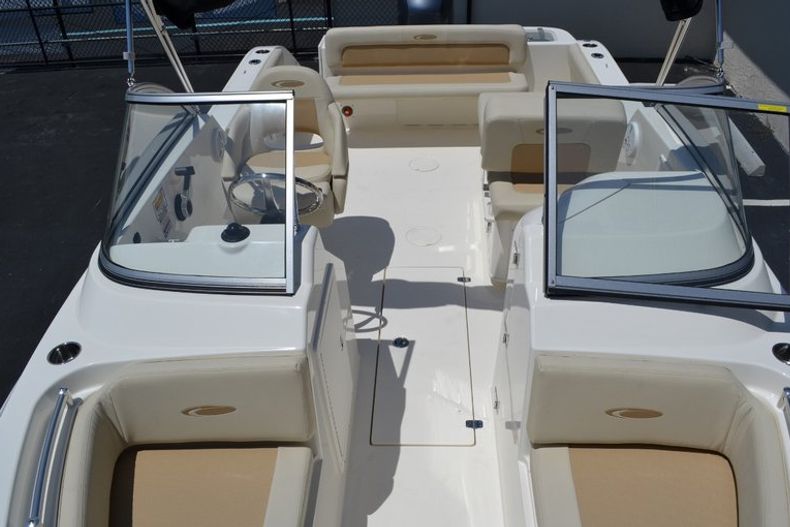 Thumbnail 27 for New 2015 Cobia 220 Dual Console boat for sale in Miami, FL