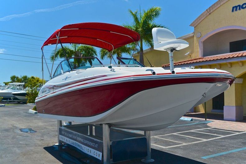Thumbnail 1 for New 2013 Hurricane SunDeck SD 187 OB boat for sale in West Palm Beach, FL