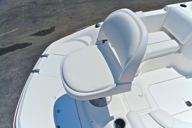Thumbnail 62 for New 2013 Hurricane SunDeck SD 187 OB boat for sale in West Palm Beach, FL