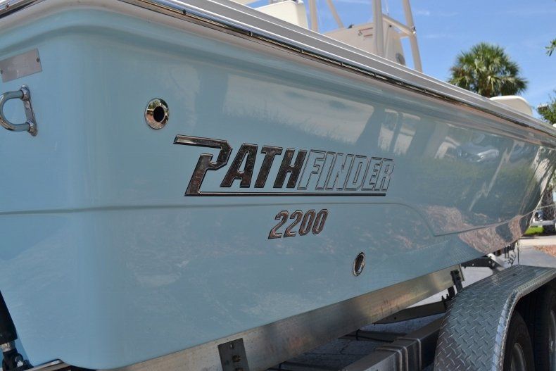 Thumbnail 6 for New 2018 Pathfinder 2200 TRS Bay Boat boat for sale in Vero Beach, FL