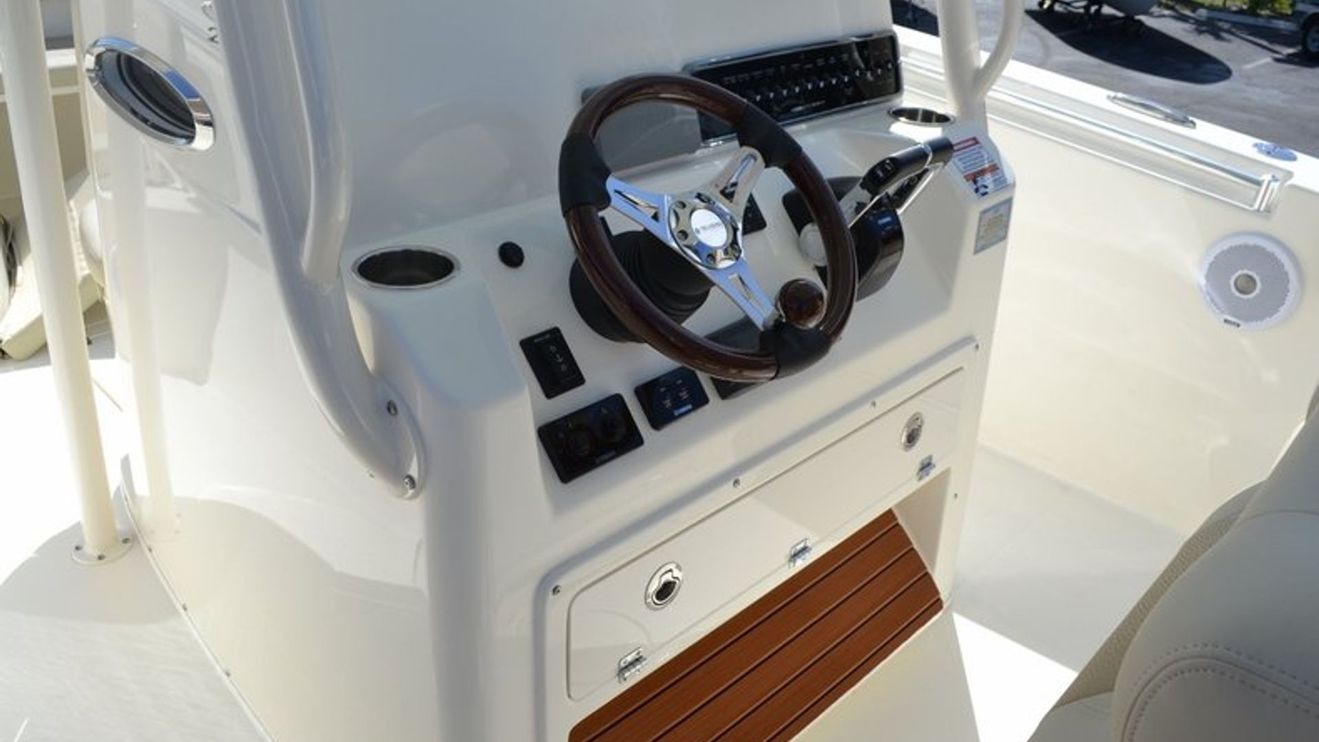 New 2016 Cobia 277 Center Console #W022 image 16