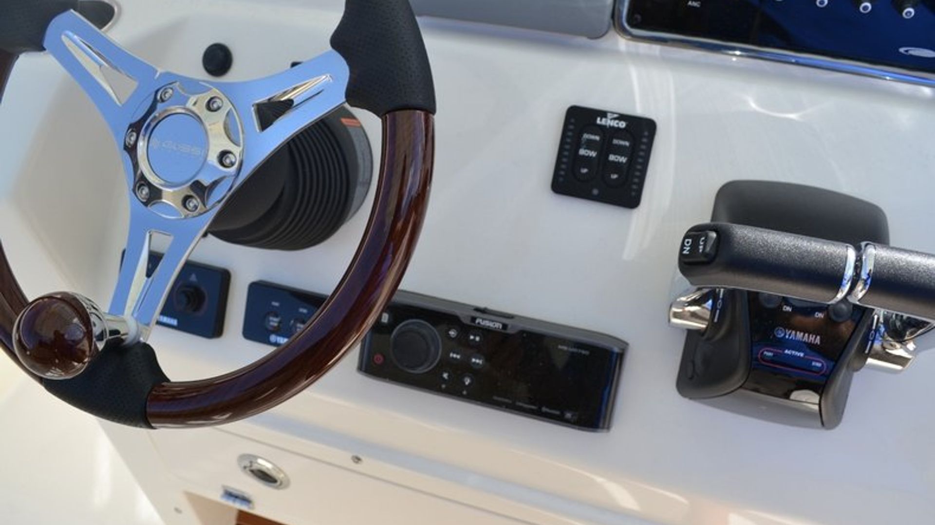 New 2016 Cobia 277 Center Console #W022 image 17