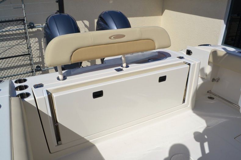 Thumbnail 24 for New 2016 Cobia 277 Center Console boat for sale in Vero Beach, FL