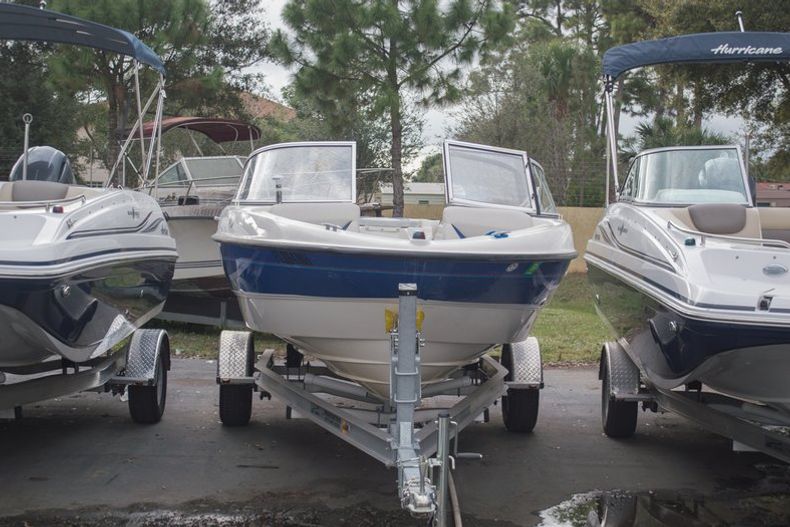 Thumbnail 1 for Used 2006 Bayliner 185 BR boat for sale in West Palm Beach, FL