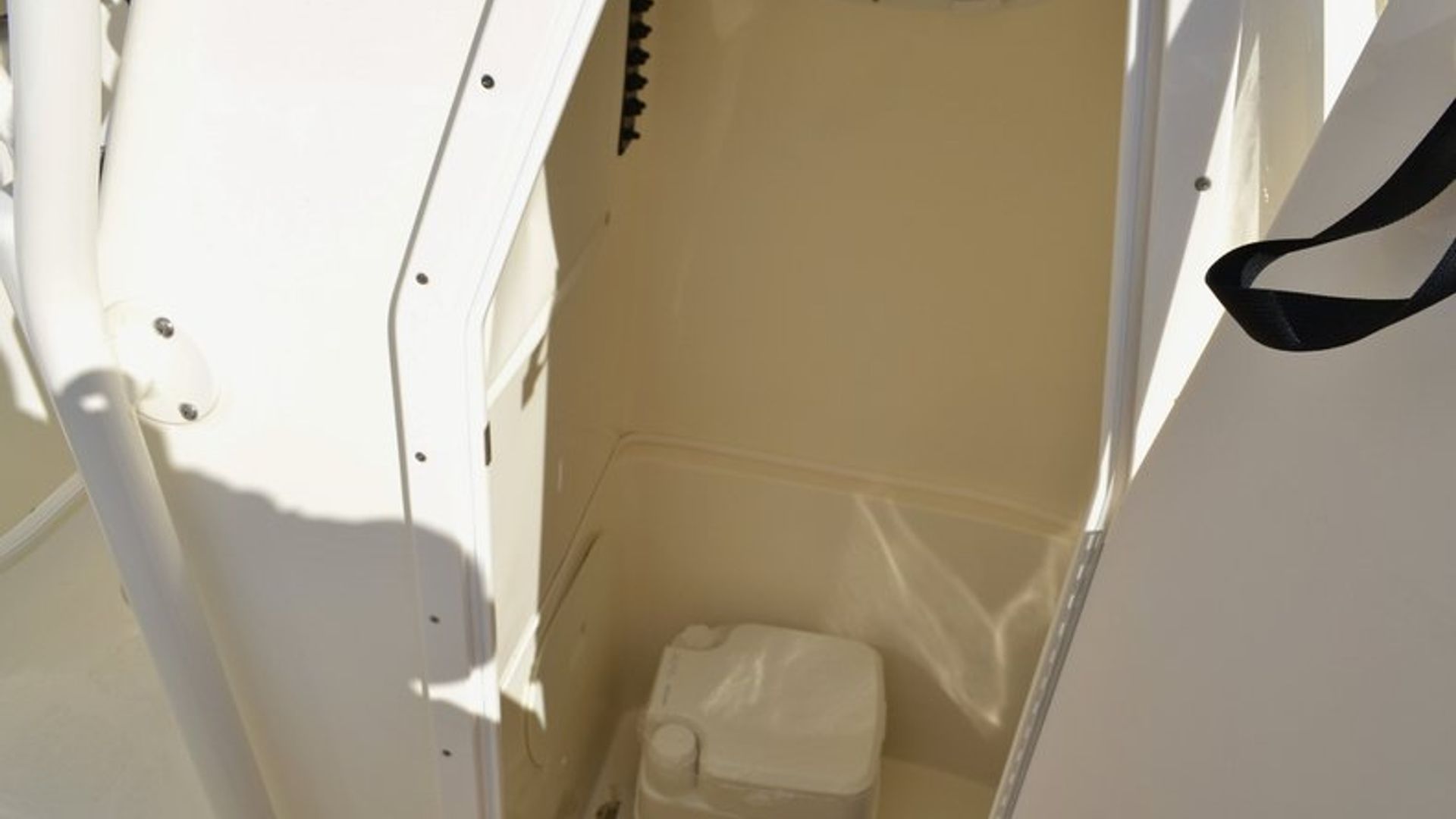 New 2015 Cobia 217 Center Console #R031 image 22