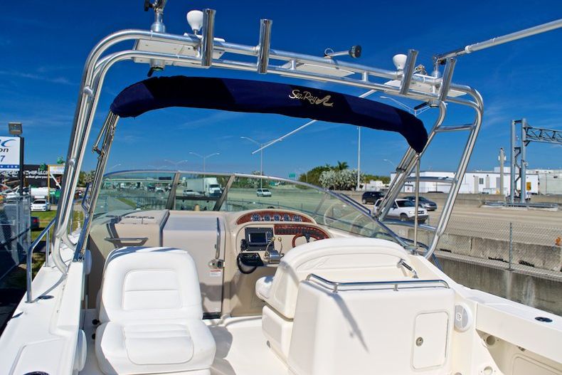 Thumbnail 17 for Used 2007 Sea Ray 290 Amberjack boat for sale in Miami, FL