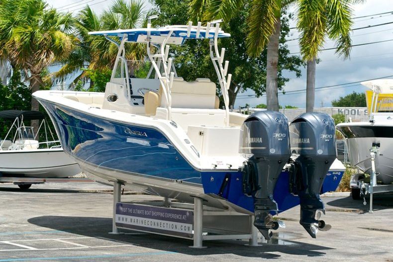 Thumbnail 5 for New 2014 Cobia 296 Center Console boat for sale in West Palm Beach, FL