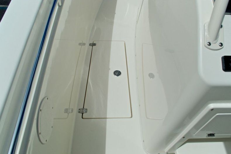 Thumbnail 74 for New 2014 Cobia 296 Center Console boat for sale in West Palm Beach, FL