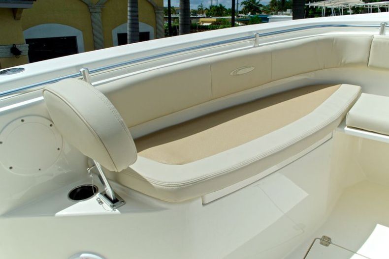 Thumbnail 79 for New 2014 Cobia 296 Center Console boat for sale in West Palm Beach, FL