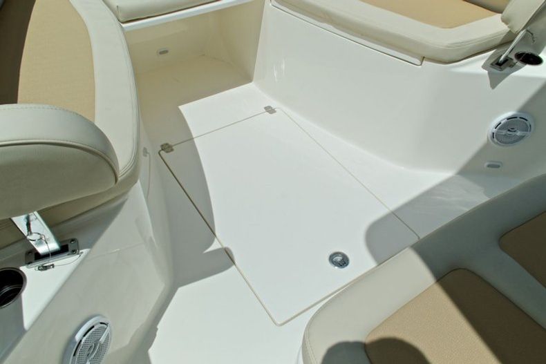 Thumbnail 107 for New 2014 Cobia 296 Center Console boat for sale in West Palm Beach, FL