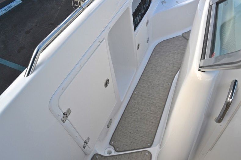 Thumbnail 70 for New 2013 Hurricane SunDeck SD 2700 OB boat for sale in West Palm Beach, FL