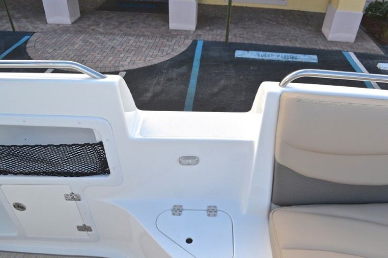 Thumbnail 77 for New 2013 Hurricane SunDeck SD 2700 OB boat for sale in West Palm Beach, FL