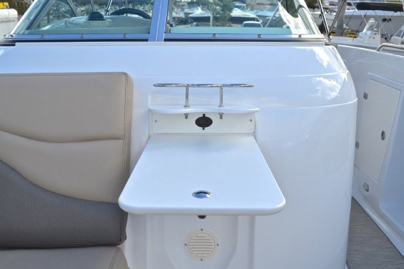 Thumbnail 85 for New 2013 Hurricane SunDeck SD 2700 OB boat for sale in West Palm Beach, FL