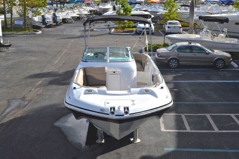 Thumbnail 98 for New 2013 Hurricane SunDeck SD 2700 OB boat for sale in West Palm Beach, FL