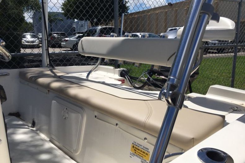 Thumbnail 13 for Used 2014 Key West 1520 Sportsman Center Console boat for sale in Miami, FL
