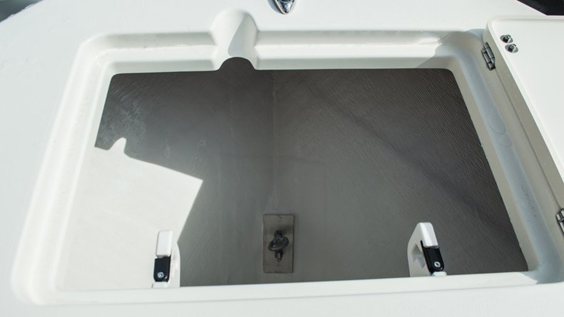 New 2016 Cobia 201 Center Console #T003 image 13