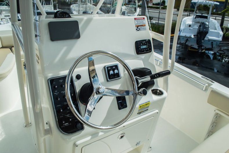 Thumbnail 20 for New 2016 Cobia 201 Center Console boat for sale in West Palm Beach, FL
