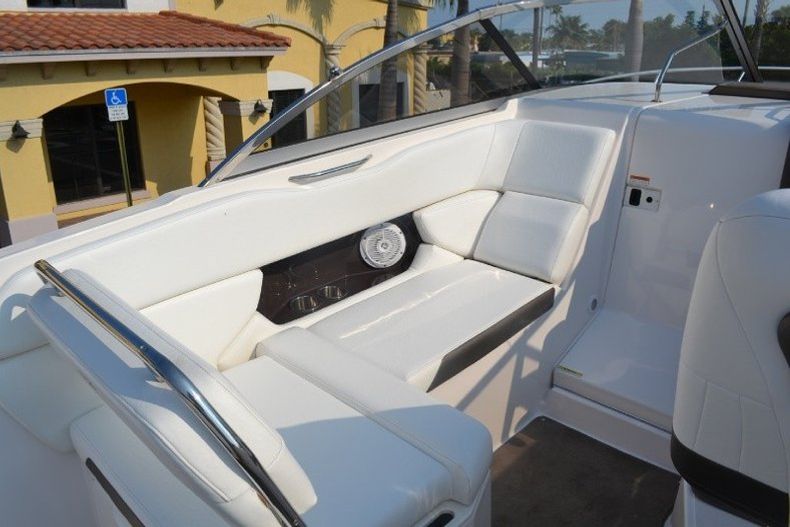 Thumbnail 14 for Used 2006 Regal 2565 Window Express boat for sale in West Palm Beach, FL