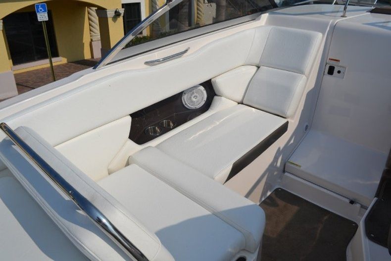 Thumbnail 32 for Used 2006 Regal 2565 Window Express boat for sale in West Palm Beach, FL