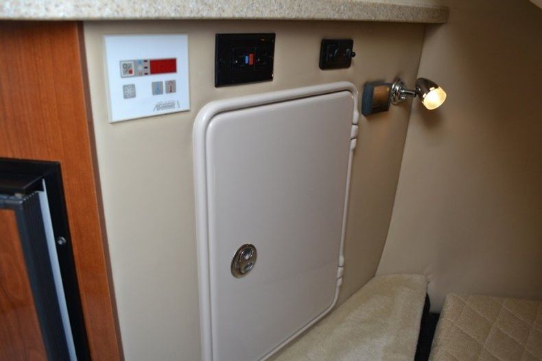 Thumbnail 66 for Used 2006 Regal 2565 Window Express boat for sale in West Palm Beach, FL