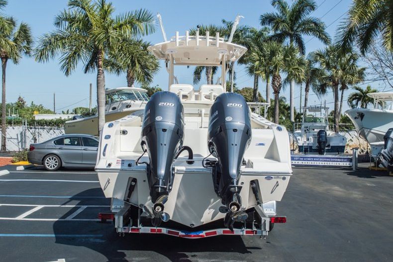 Thumbnail 6 for New 2015 Cobia 277 Center Console boat for sale in West Palm Beach, FL