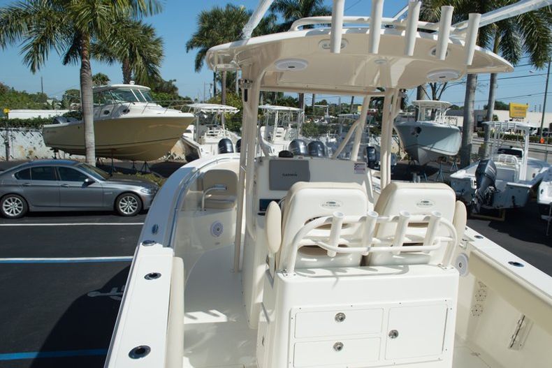 Thumbnail 14 for New 2015 Cobia 277 Center Console boat for sale in West Palm Beach, FL
