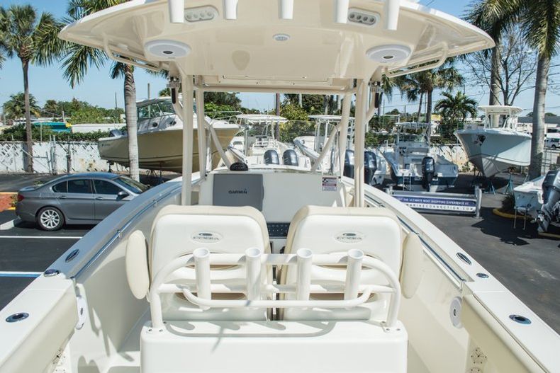 Thumbnail 17 for New 2015 Cobia 277 Center Console boat for sale in West Palm Beach, FL
