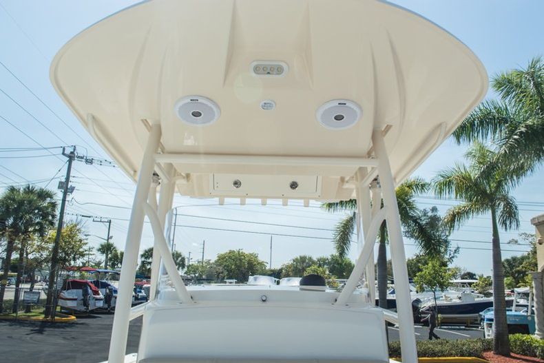 Thumbnail 87 for New 2015 Cobia 277 Center Console boat for sale in West Palm Beach, FL
