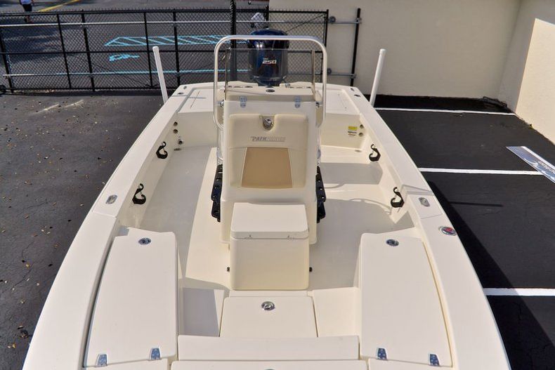Thumbnail 44 for New 2014 Pathfinder 2300 HPS Bay Boat boat for sale in Vero Beach, FL