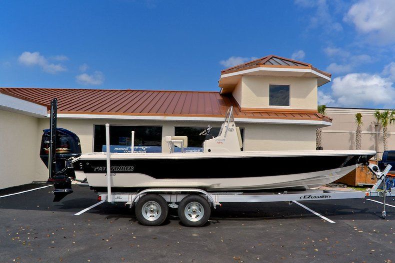 New 2014 Pathfinder 2300 HPS Bay Boat boat for sale in Vero Beach, FL