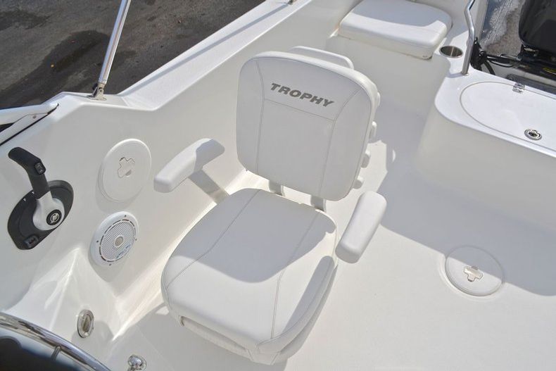 Thumbnail 43 for Used 2008 Trophy 1806 Dual Console boat for sale in West Palm Beach, FL