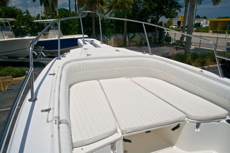 Thumbnail 77 for Used 2001 Boston Whaler Outrage 26 Center Console boat for sale in West Palm Beach, FL