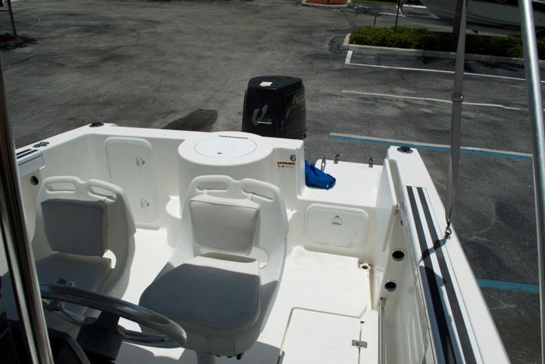 Thumbnail 13 for Used 2003 Aquasport 205 Osprey CC boat for sale in West Palm Beach, FL