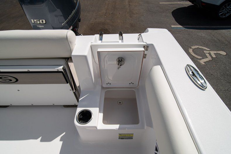 Thumbnail 16 for New 2020 Sportsman Open 212 Center Console boat for sale in West Palm Beach, FL