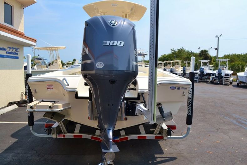 Thumbnail 5 for New 2015 Pathfinder 2600 TRS boat for sale in Vero Beach, FL