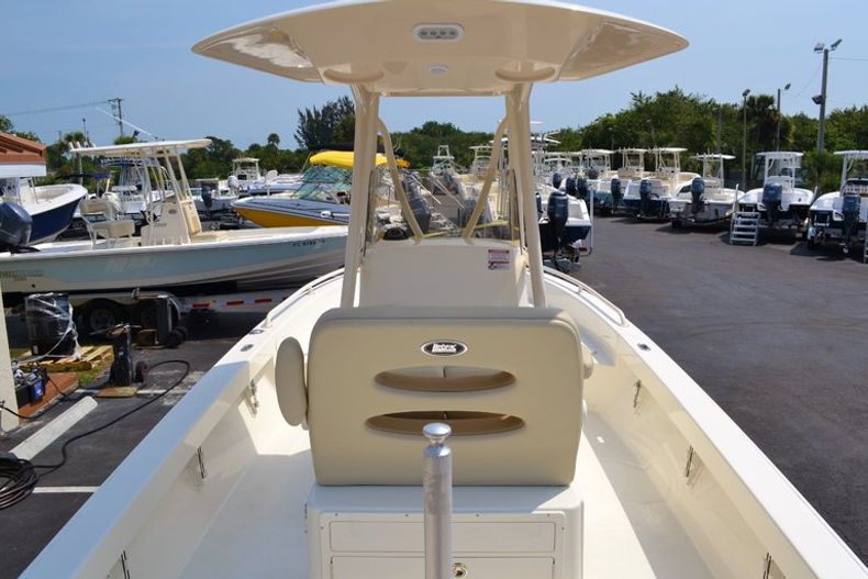 Thumbnail 11 for New 2015 Pathfinder 2600 TRS boat for sale in Vero Beach, FL