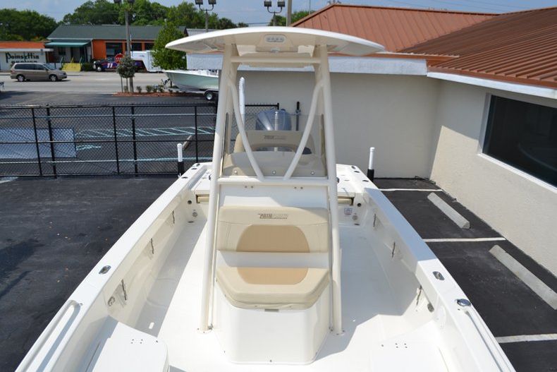 Thumbnail 17 for New 2015 Pathfinder 2600 TRS boat for sale in Vero Beach, FL