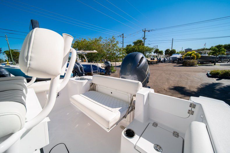 Thumbnail 14 for New 2020 Sportsman Open 212 Center Console boat for sale in Vero Beach, FL