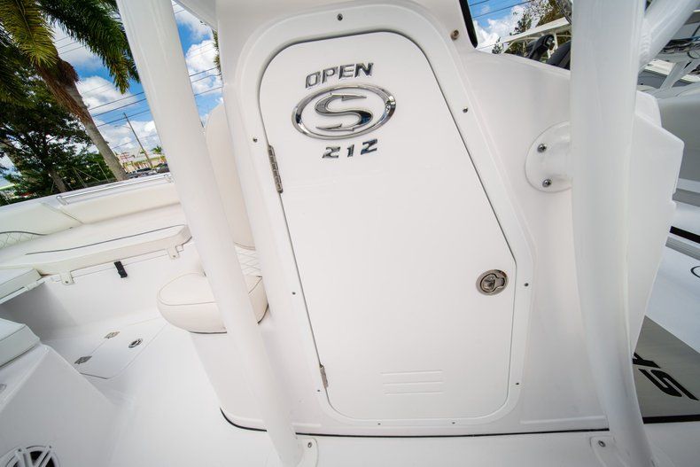 Thumbnail 30 for New 2020 Sportsman Open 212 Center Console boat for sale in Vero Beach, FL