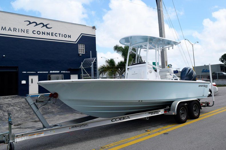 Thumbnail 3 for New 2020 Sportsman Masters 227 Bay Boat boat for sale in Miami, FL