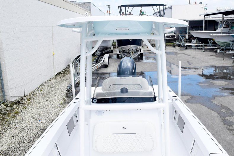 Thumbnail 57 for New 2020 Sportsman Masters 227 Bay Boat boat for sale in Miami, FL