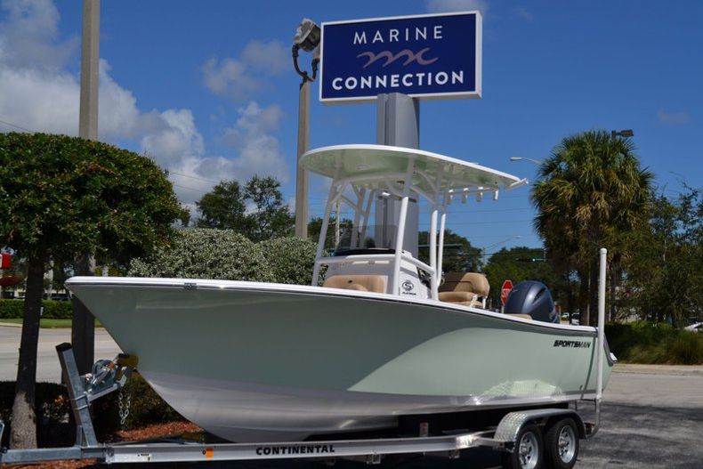 Thumbnail 1 for New 2020 Sportsman Open 212 Center Console boat for sale in Vero Beach, FL