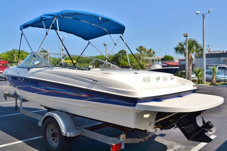 Thumbnail 4 for Used 2006 Bayliner 205 boat for sale in Vero Beach, FL