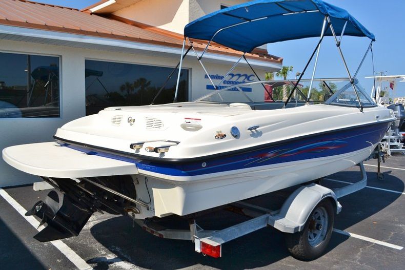 Thumbnail 6 for Used 2006 Bayliner 205 boat for sale in Vero Beach, FL