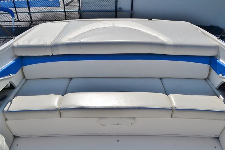 Thumbnail 17 for Used 2006 Bayliner 205 boat for sale in Vero Beach, FL