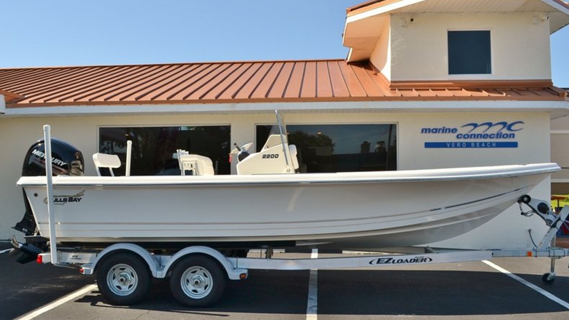 New 2014 Bulls Bay 2200 Bay Boat #5216 image 1