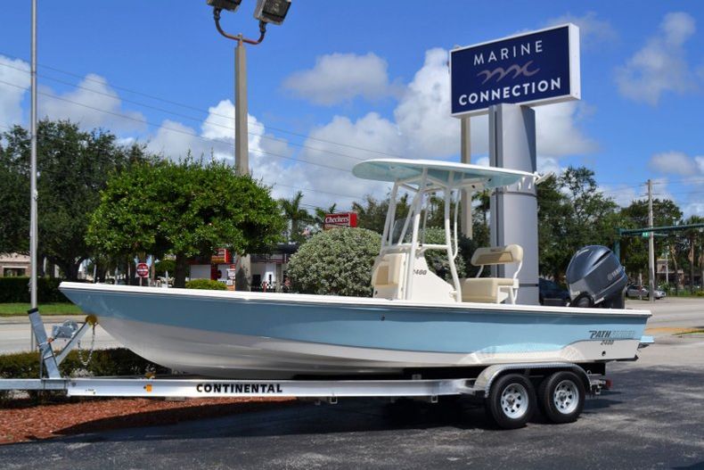 New 2020 Pathfinder 2400 TRS Bay Boat boat for sale in Vero Beach, FL