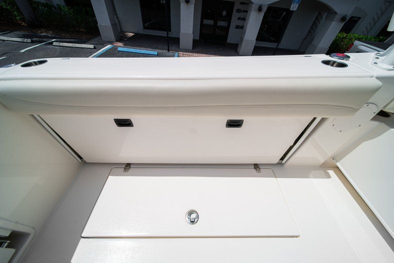 Thumbnail 14 for New 2020 Cobia 280 DC Dual Console boat for sale in West Palm Beach, FL