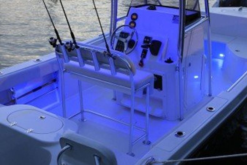 Thumbnail 10 for New 2015 Cobia 217 Center Console boat for sale in Miami, FL
